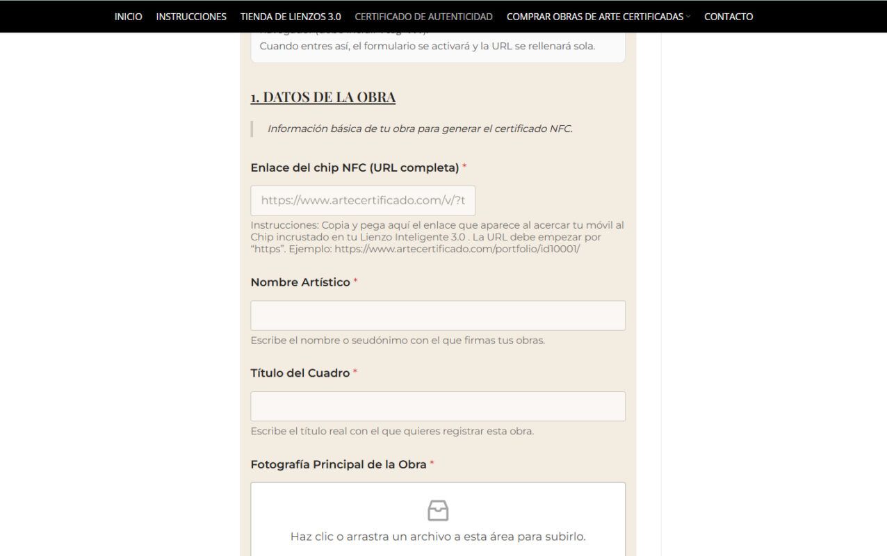 Formulario de registro de obra en ArteCertificado para completar y enviar los datos del certificado.